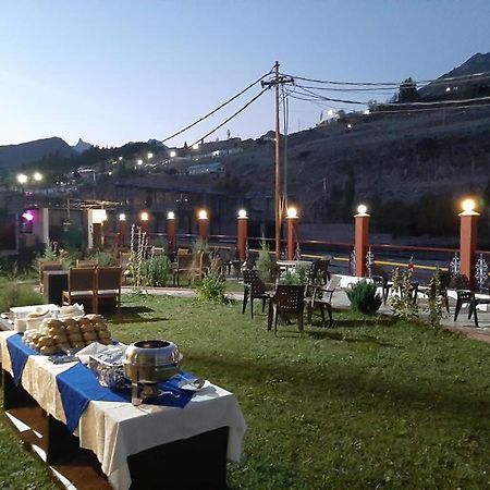 Hotel Zojila Residency Каргил Екстериор снимка