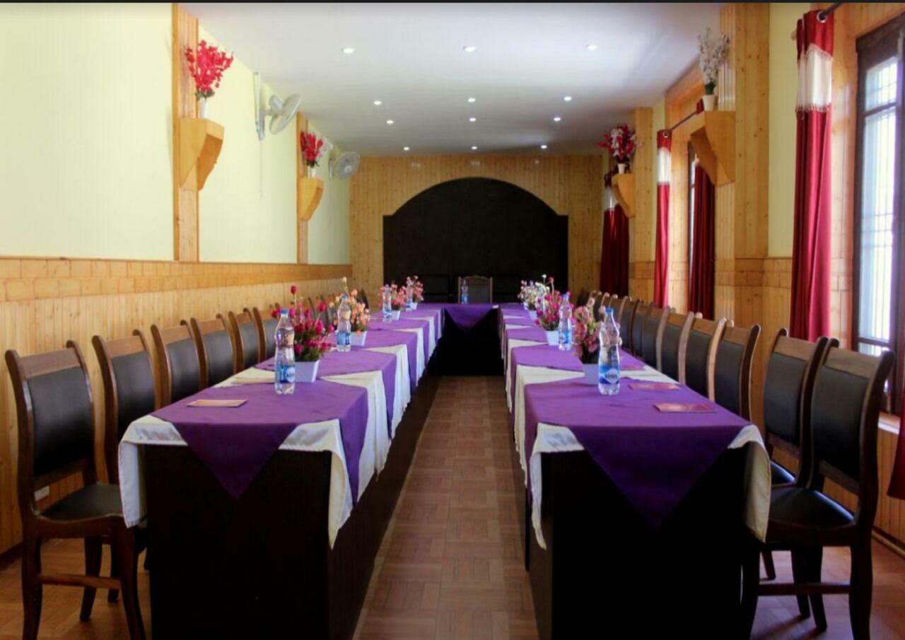 Hotel Zojila Residency Каргил Екстериор снимка